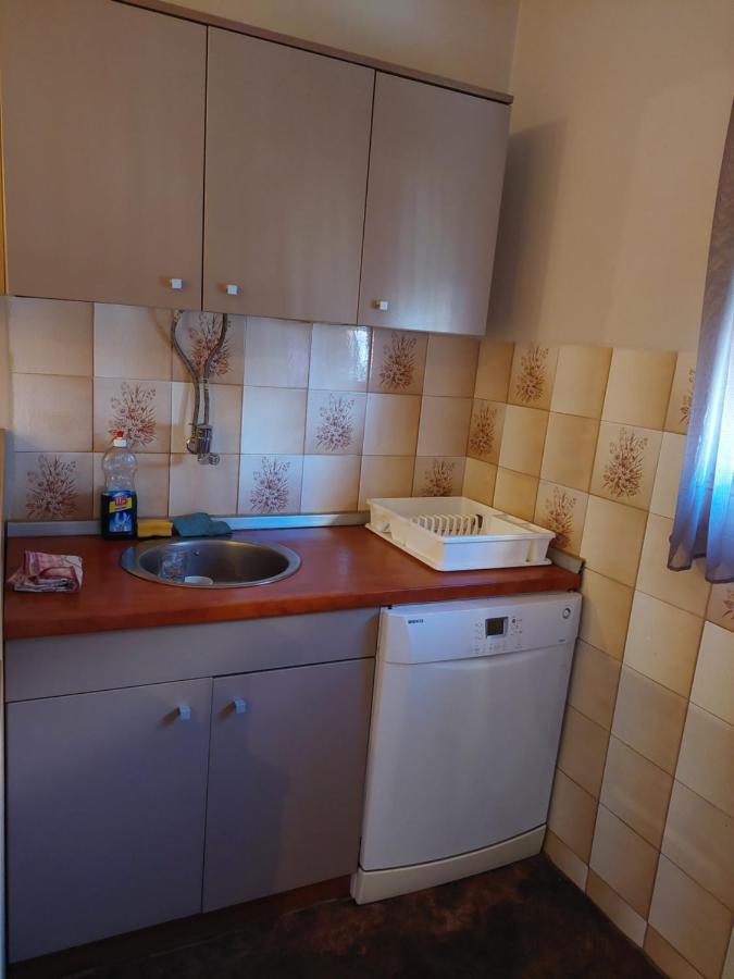 Hills Apartment Ni Exteriér fotografie
